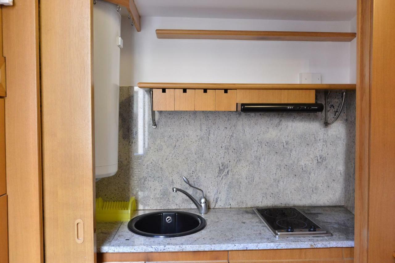 Izzhome Full Center Grand Cagliari Bagian luar foto
