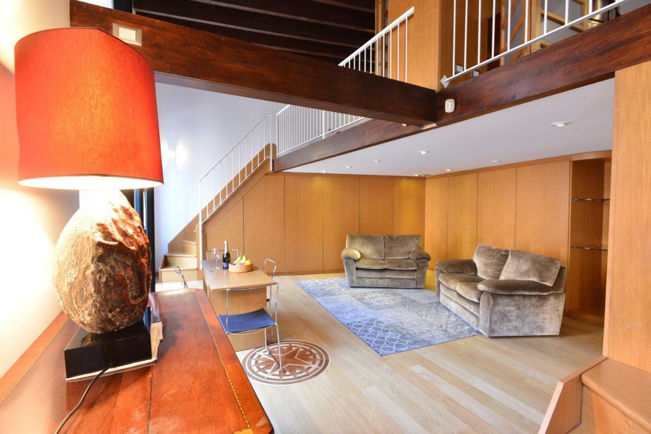 Izzhome Full Center Grand Cagliari Bagian luar foto